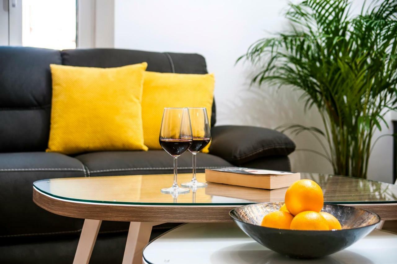 Apartments Vincero Ровин Екстериор снимка